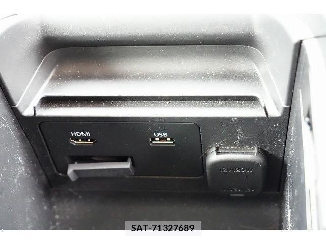 Mazda CX-30 2020-09 8817291-6