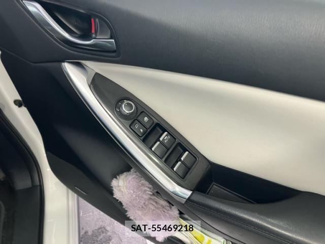 Mazda CX-5 2015-02 8812107-12