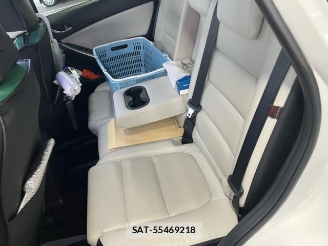 Mazda CX-5 2015-02 8812107-3