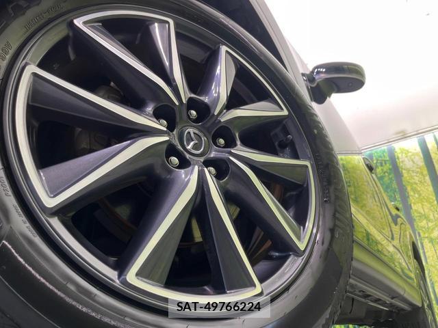 Mazda CX-5 2018-09 8812201-12