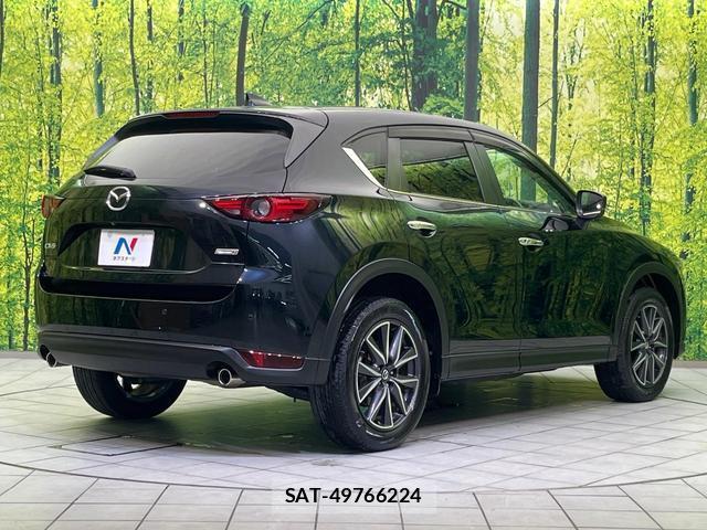 Mazda CX-5 2018-09 8812201-17