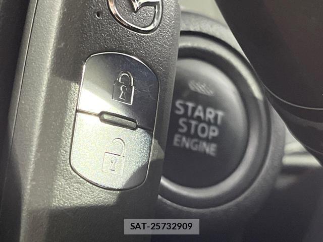 Mazda CX-5 2016-02 8812887-6