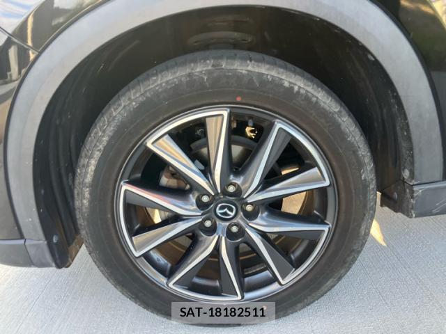 Mazda CX-5 2018-09 8813394-5