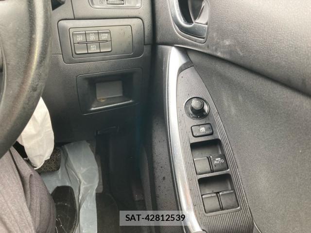 Mazda CX-5 2012-06 8813533-9