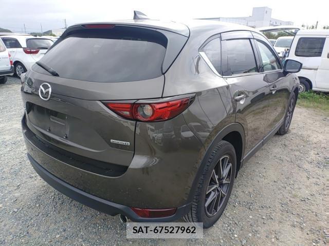 Mazda CX-5 2021-09 8813826-2