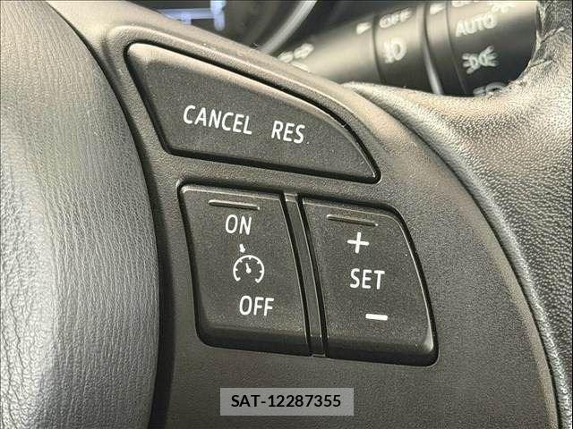 Mazda CX-5 2013-07 8814238-12
