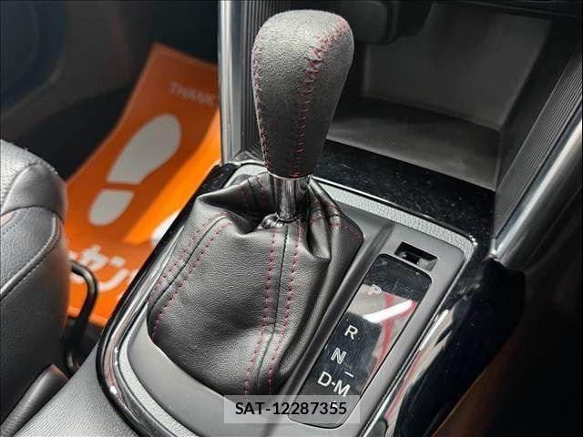 Mazda CX-5 2013-07 8814238-16