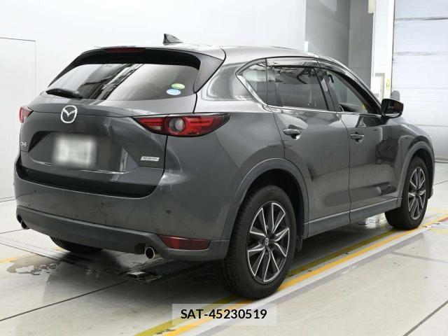 Mazda CX-5 2017-02 8815643-1