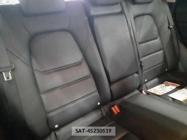 Mazda CX-5 2017-02 8815643-4