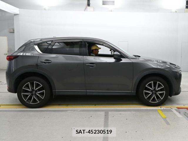 Mazda CX-5 2017-02 8815643-8
