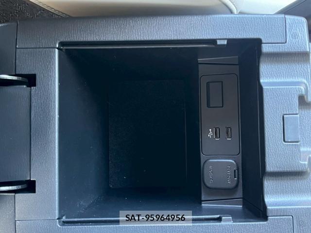 Mazda CX-5 2022-05 8816493-6