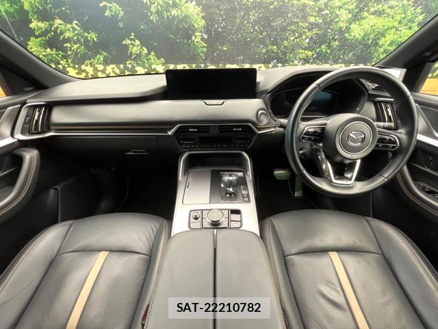 Mazda CX-60 2022-10 8813684-1