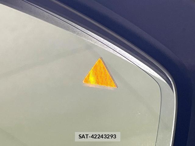 Mazda CX-60 2022-11 8815032-5
