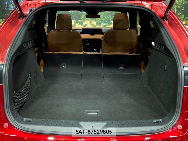 Mazda CX-60 2023-03 8815912-10
