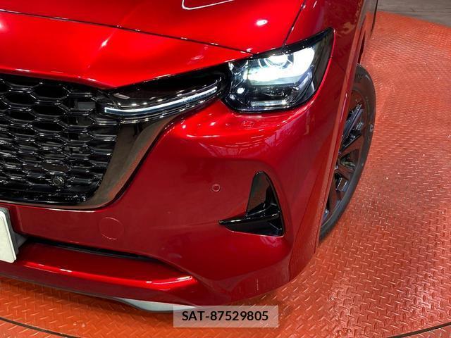 Mazda CX-60 2023-03 8815912-13