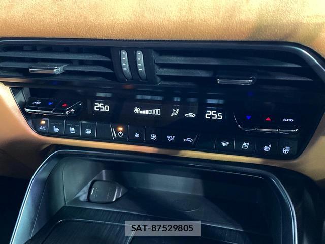 Mazda CX-60 2023-03 8815912-6