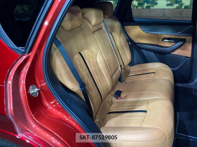 Mazda CX-60 2023-03 8815912-9