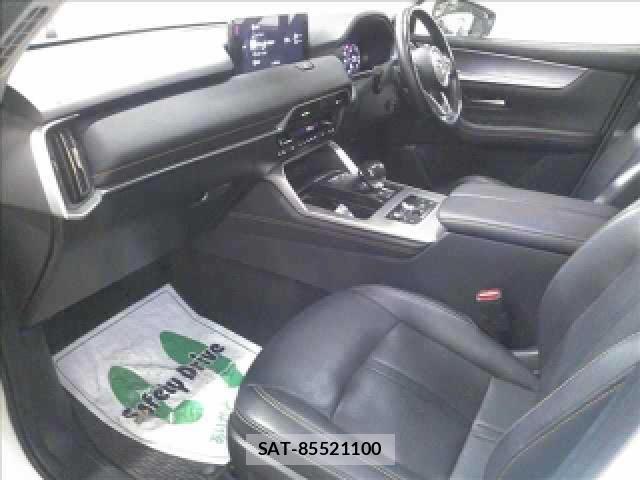 Mazda CX-60 2023-02 8816183-4