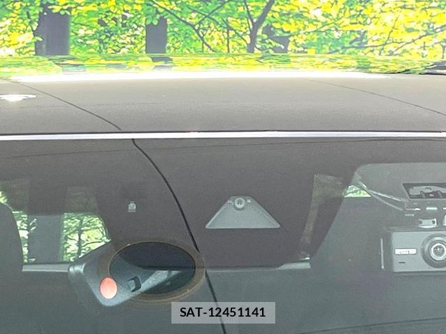 Mazda CX-8 2021-03 8812058-5