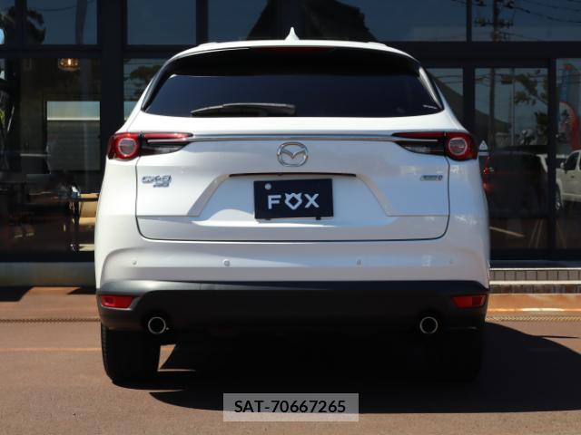 Mazda CX-8 2018-10 8812115-11