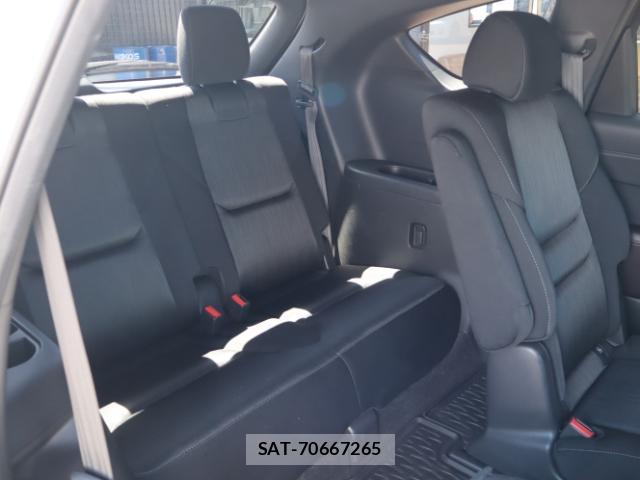 Mazda CX-8 2018-10 8812115-5
