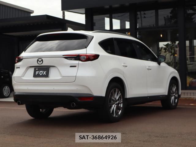 Mazda CX-8 2018-03 8812116-1