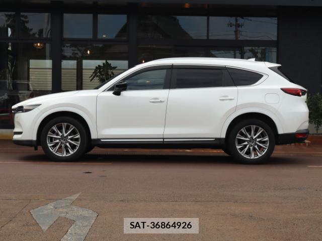 Mazda CX-8 2018-03 8812116-2
