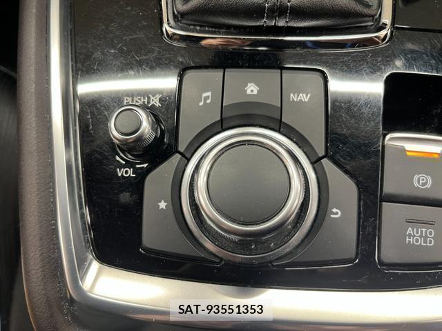 Mazda CX-8 2017-12 8812939-13