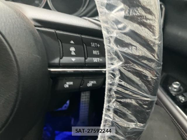 Mazda CX-8 2017-12 8813640-14
