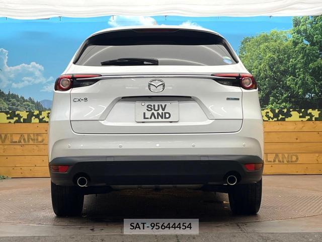 Mazda CX-8 2021-09 8813714-15