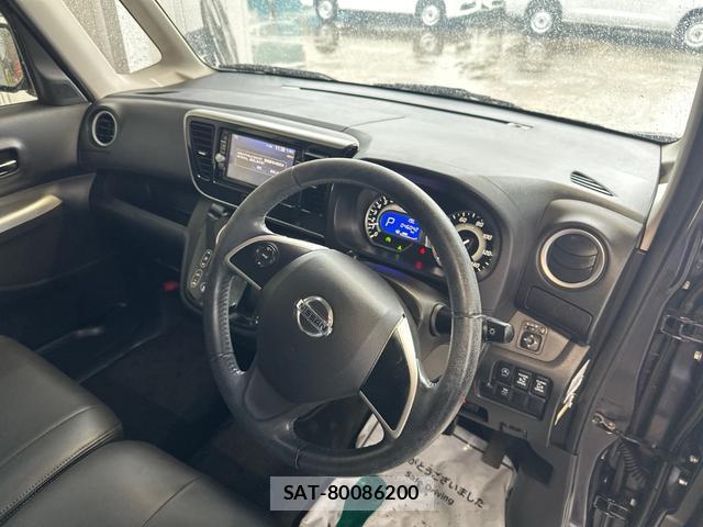 Nissan DAYZ ROOX 2015-09 8814410-11