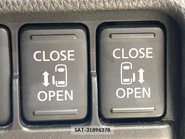 Nissan DAYZ ROOX 2018-01 8814834-5