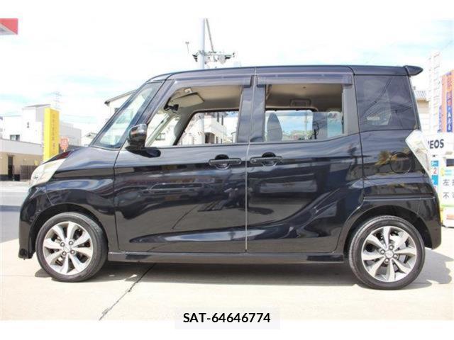 Nissan DAYZ ROOX 2015-10 8814972-10