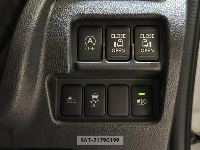 Nissan DAYZ ROOX 2017-07 8818000-2