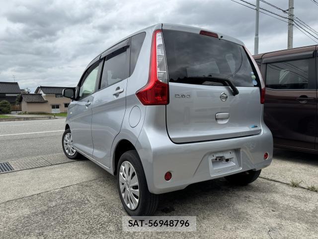 Nissan DAYZ 2015-02 8814108-6