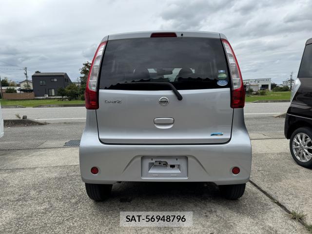 Nissan DAYZ 2015-02 8814108-7