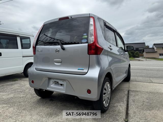 Nissan DAYZ 2015-02 8814108-8