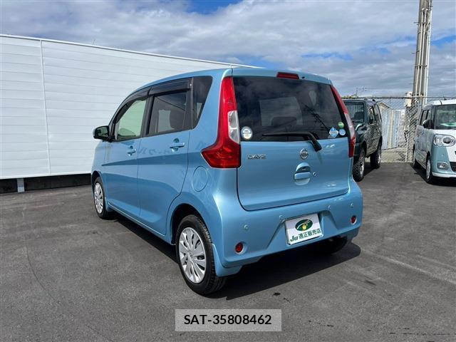 Nissan DAYZ 2018-10 8814205-6