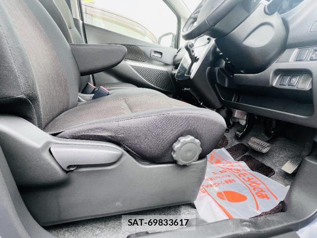 Nissan DAYZ 2014-07 8814224-4