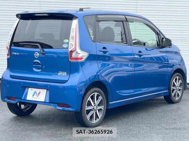 Nissan DAYZ 2018-10 8814606-17