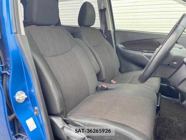 Nissan DAYZ 2018-10 8814606-7