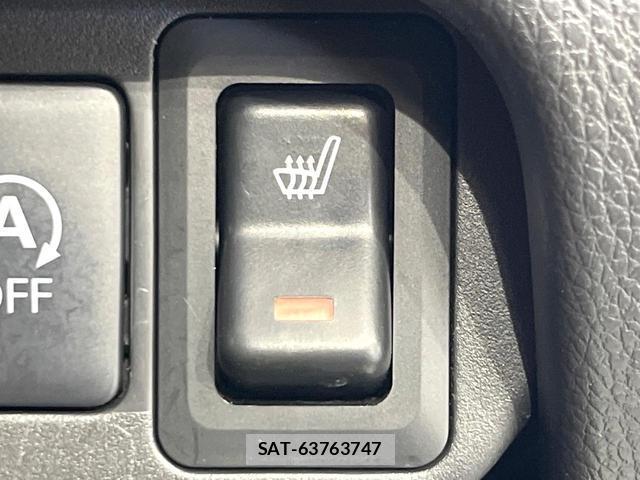 Nissan DAYZ 2014-01 8814683-4