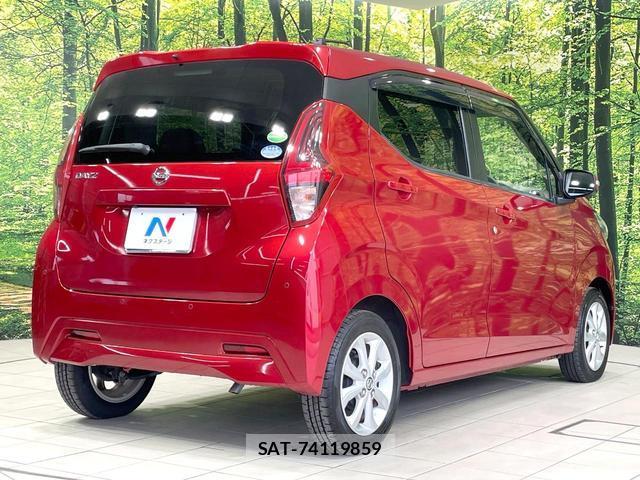 Nissan DAYZ 2020-03 8817256-16
