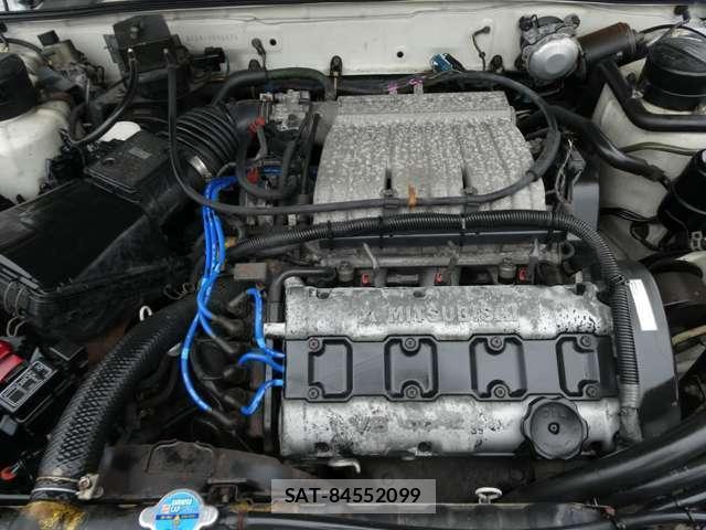 Mitsubishi DEBONAIR 1986-10 8816966-11