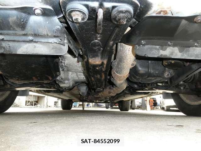 Mitsubishi DEBONAIR 1986-10 8816966-19