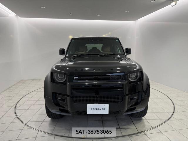 Land Rover DEFENDER 2025-09 8812469-2