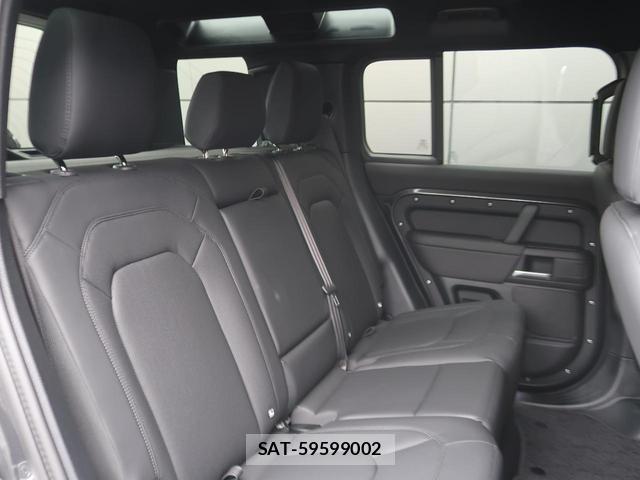 Land Rover DEFENDER 2026-07 8813321-11