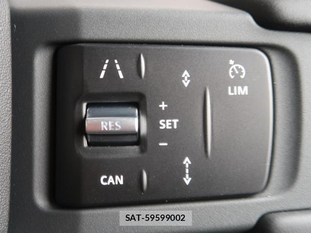 Land Rover DEFENDER 2026-07 8813321-8