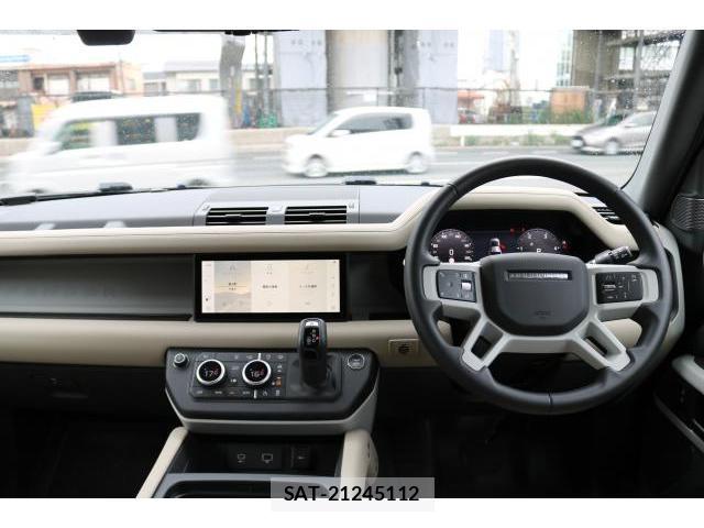 Land Rover DEFENDER 2024-09 8814823-2