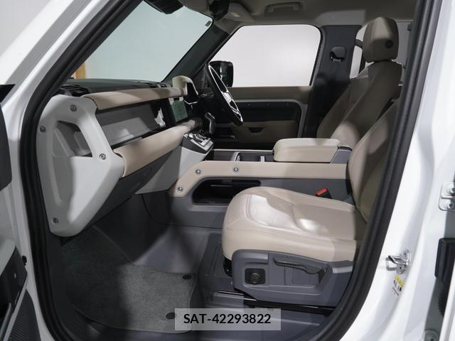 Land Rover DEFENDER 2024-10 8817270-17